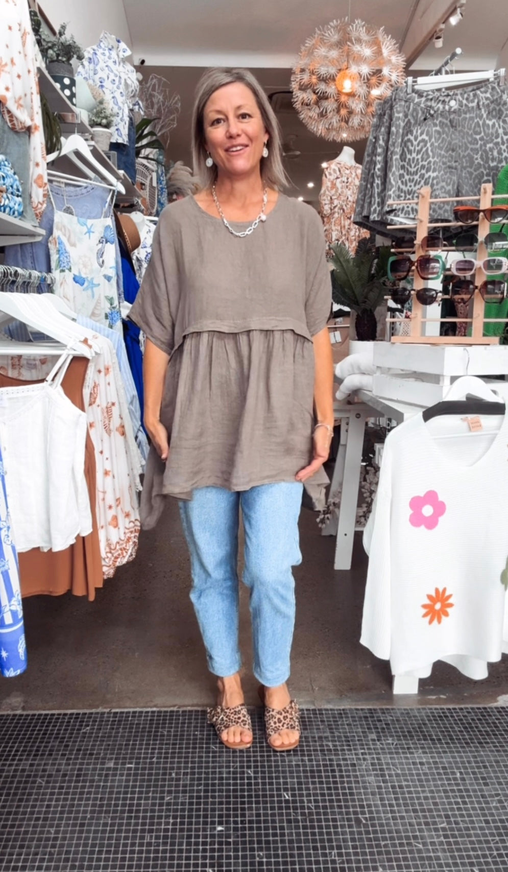 Geneva Linen Top - Olive